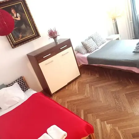 Old Praga Wi-fi 300mb Warsaw